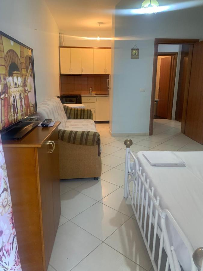 Caramel Sun Studios Apts Sarande Exterior photo